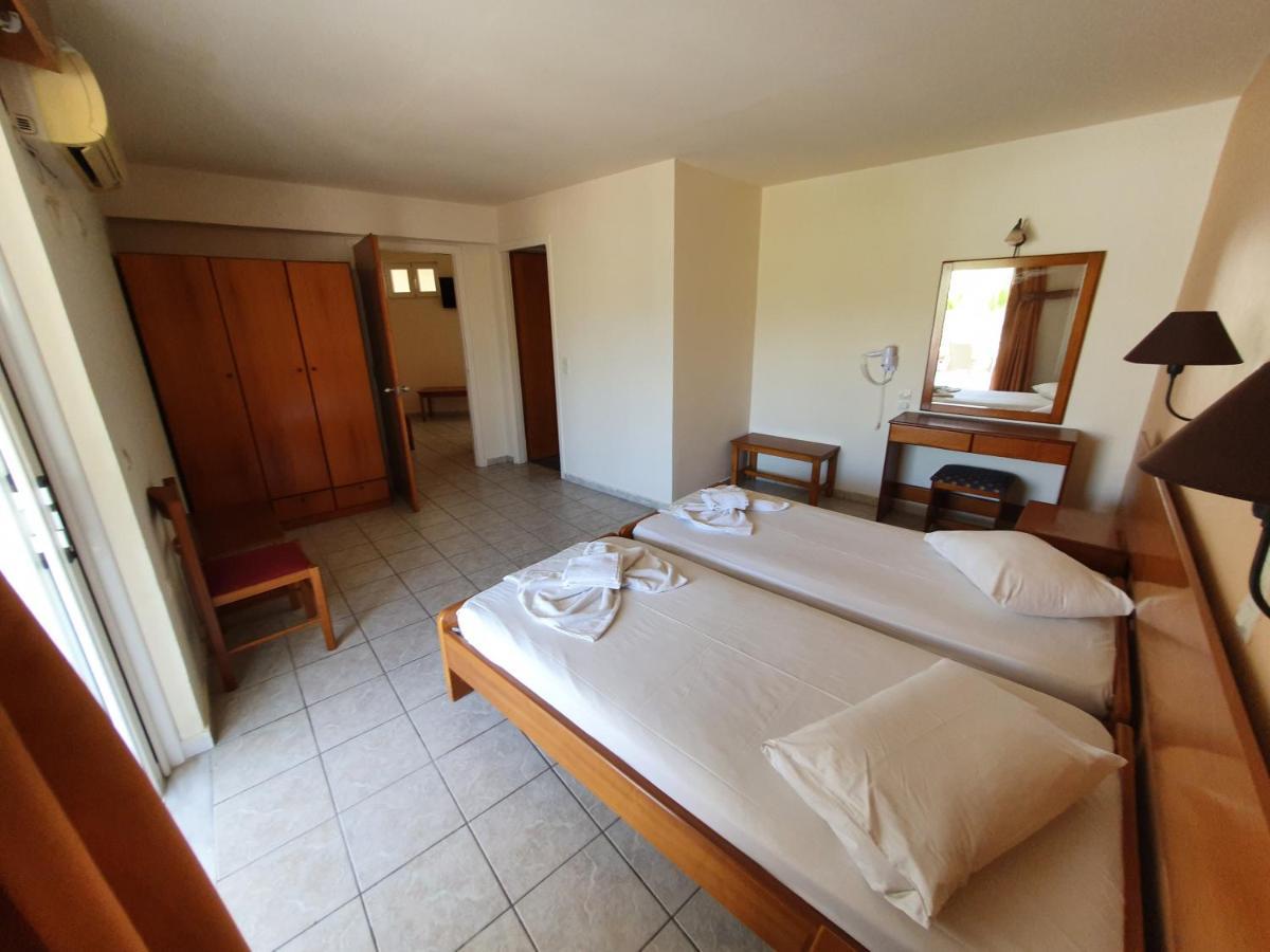 Vivian Hotel Laganász Kültér fotó