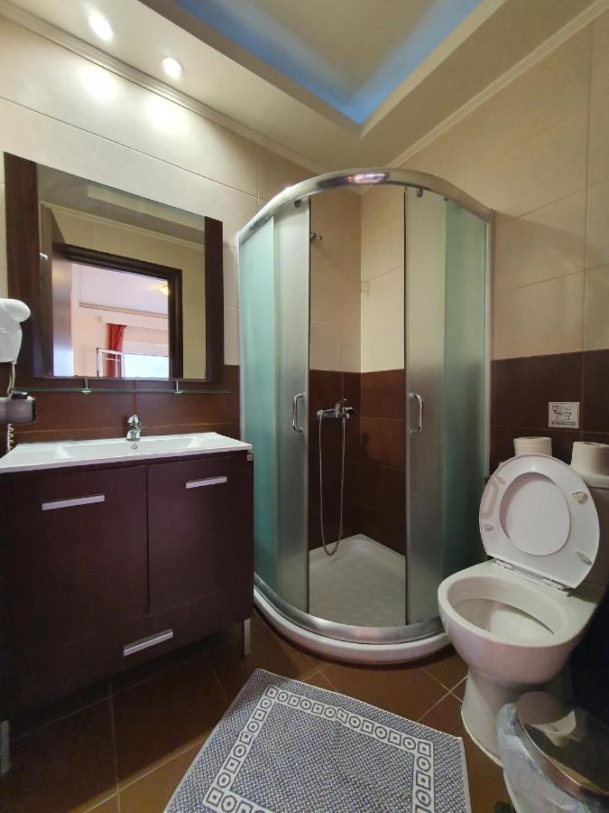 Vivian Hotel Laganász Kültér fotó